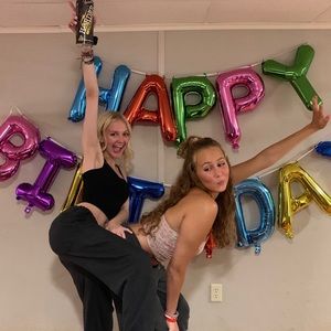 Meet your Posher, Ashley